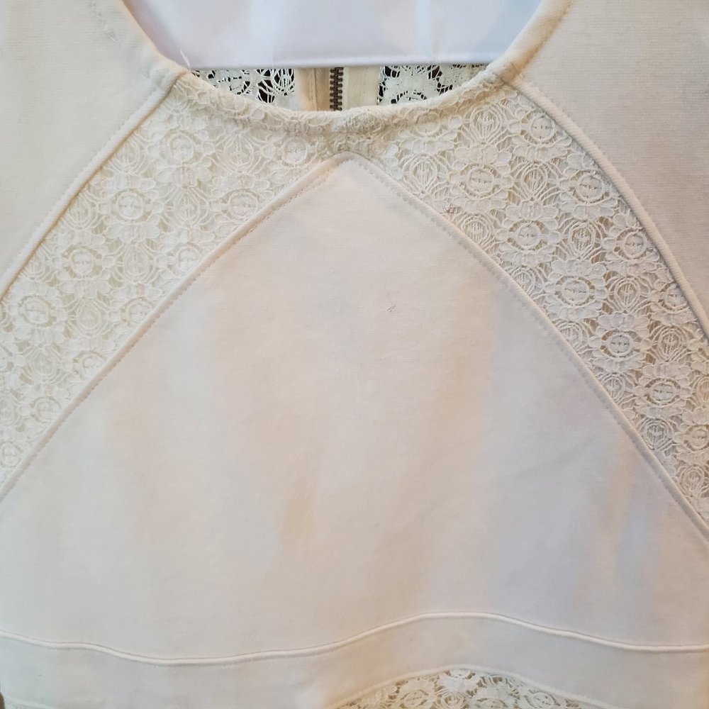 Girls D-Signed Dress - Picture 4 of 4